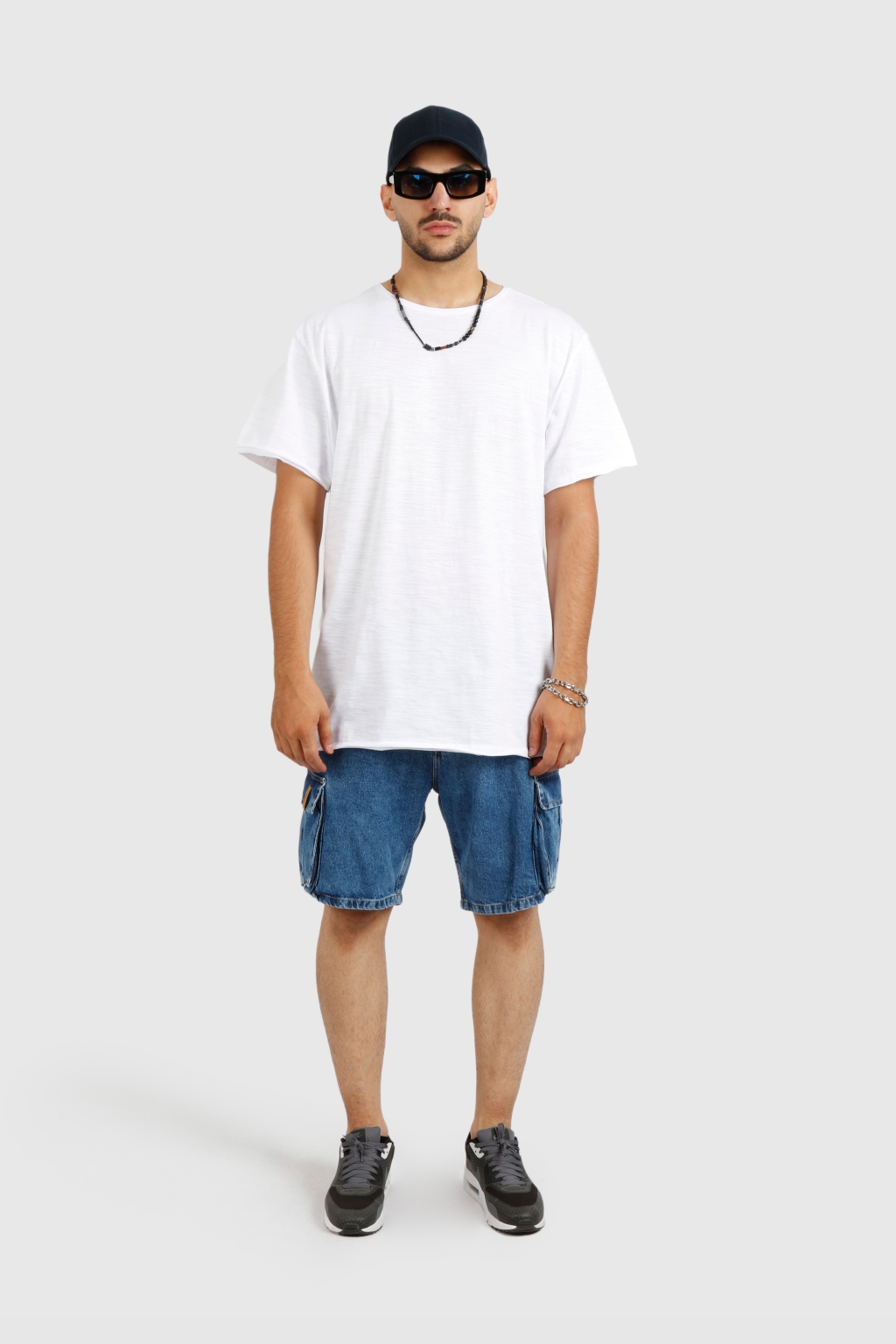 summer white tankhor 2
