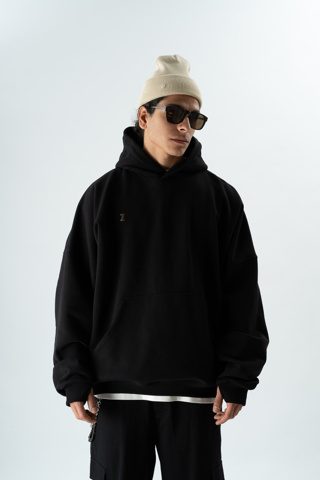 هودی بیسیک مشکی 