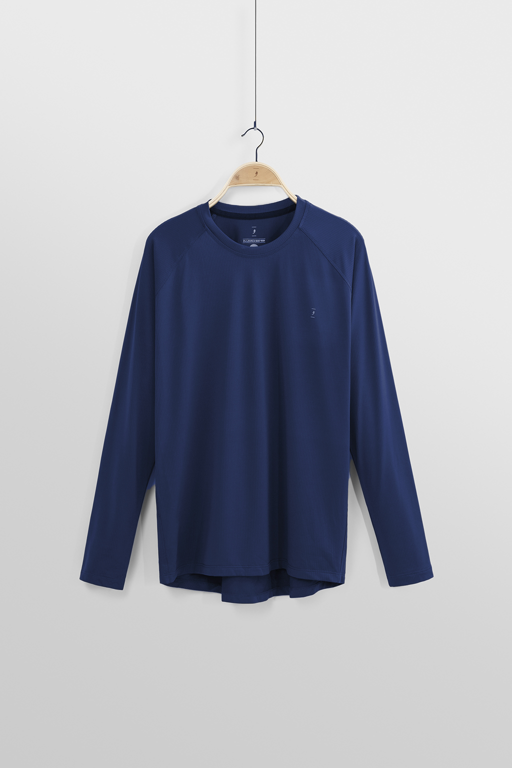 تیشرت آستین بلند سورمه‌ای