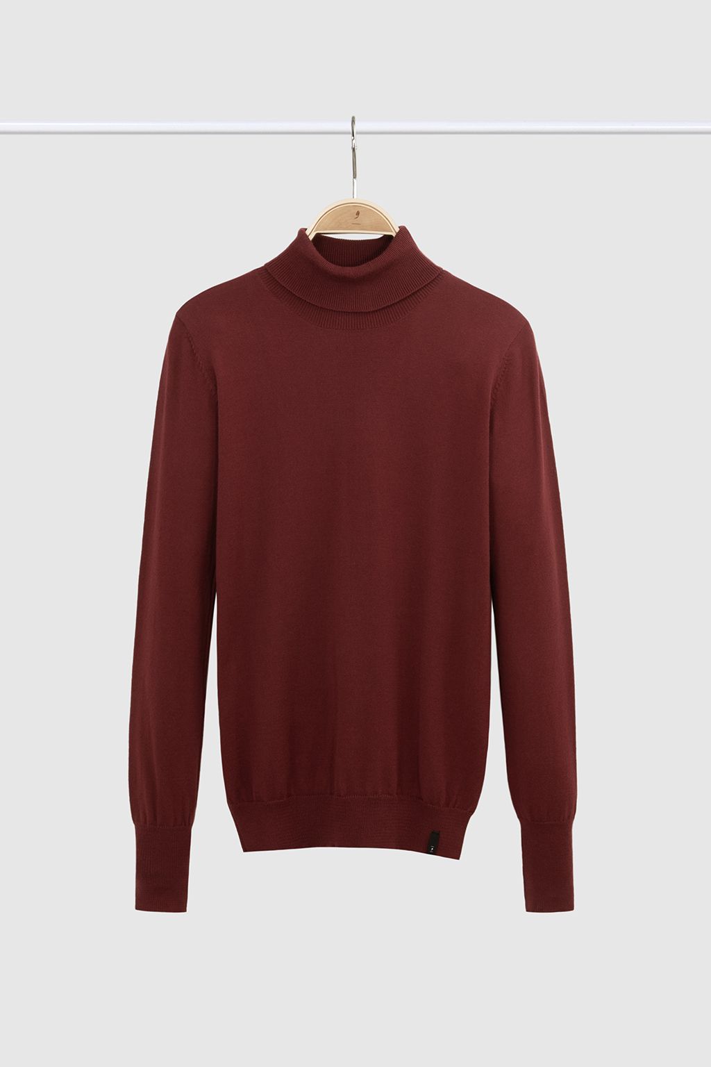 یقه اسکی زرشکی