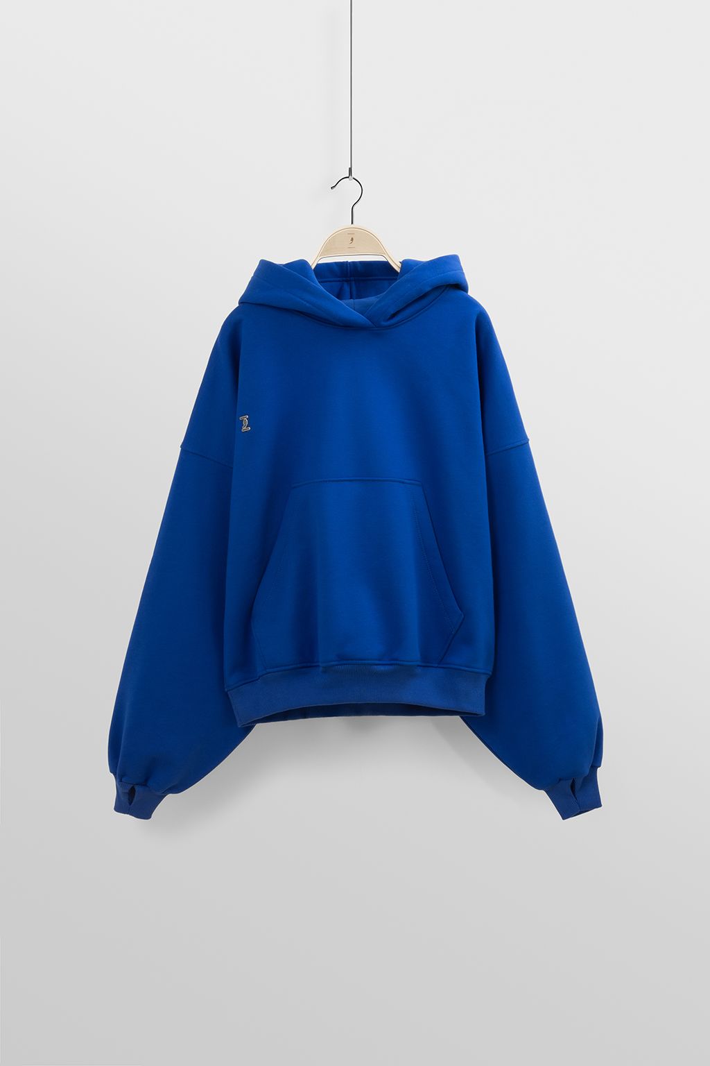 هودی میکا آزور