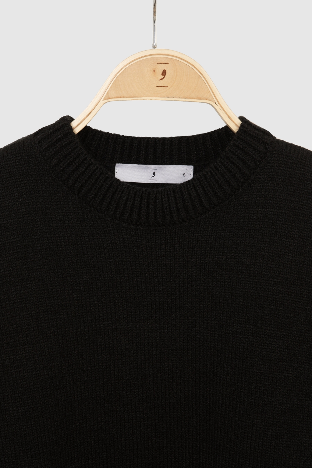 knit pullover  1