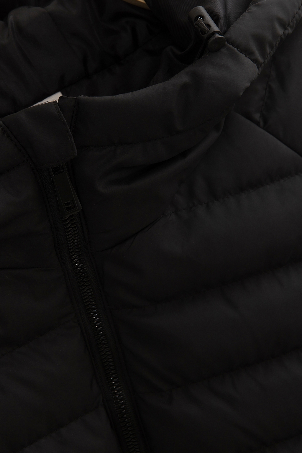 puffer hooded black 2