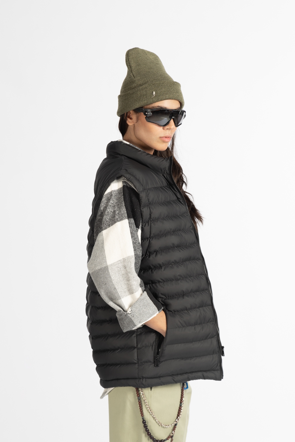 vest puffer black 2