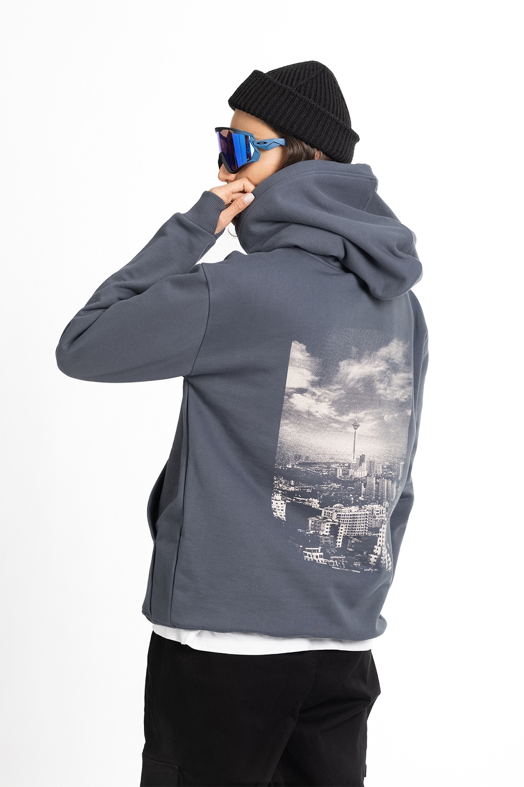 TEHRAN HOODIE OILBLUE 1