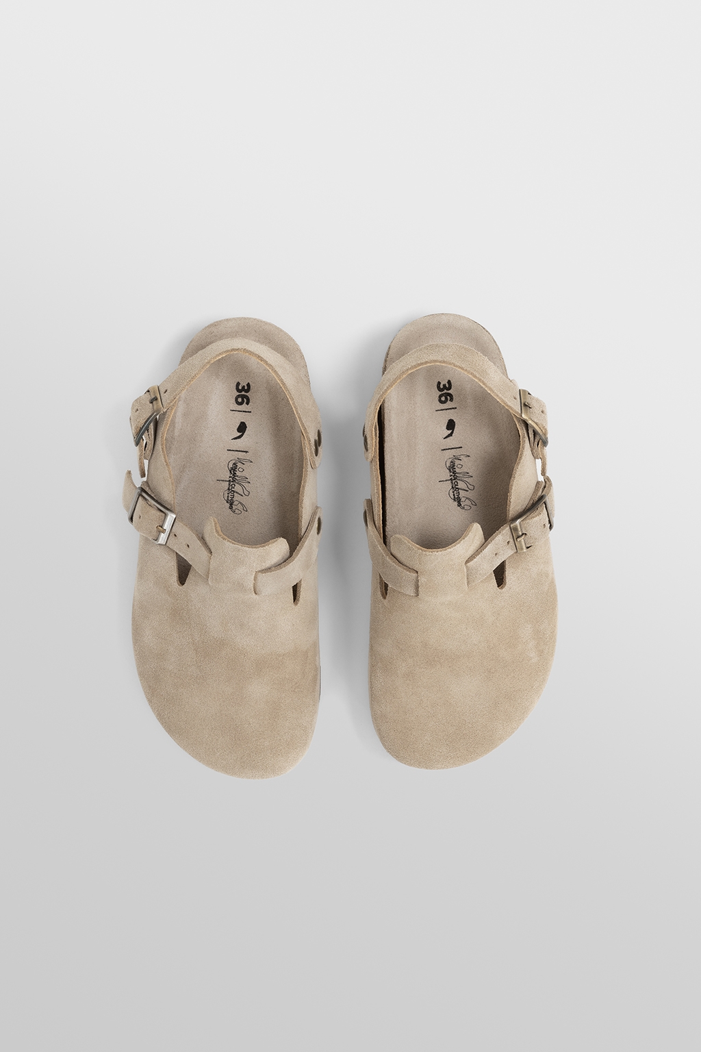 sandal frog cream 1