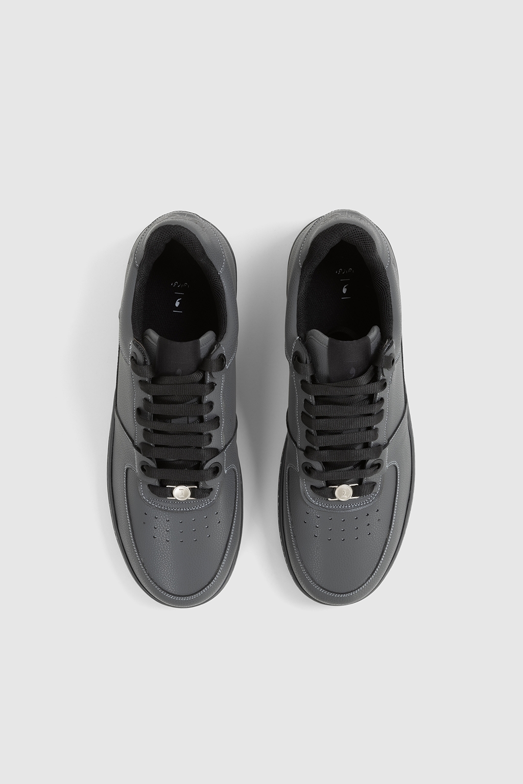 space gray 1