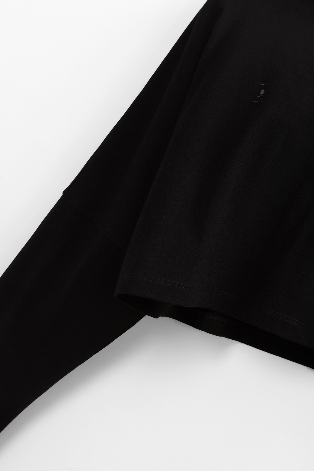 tulum black 1