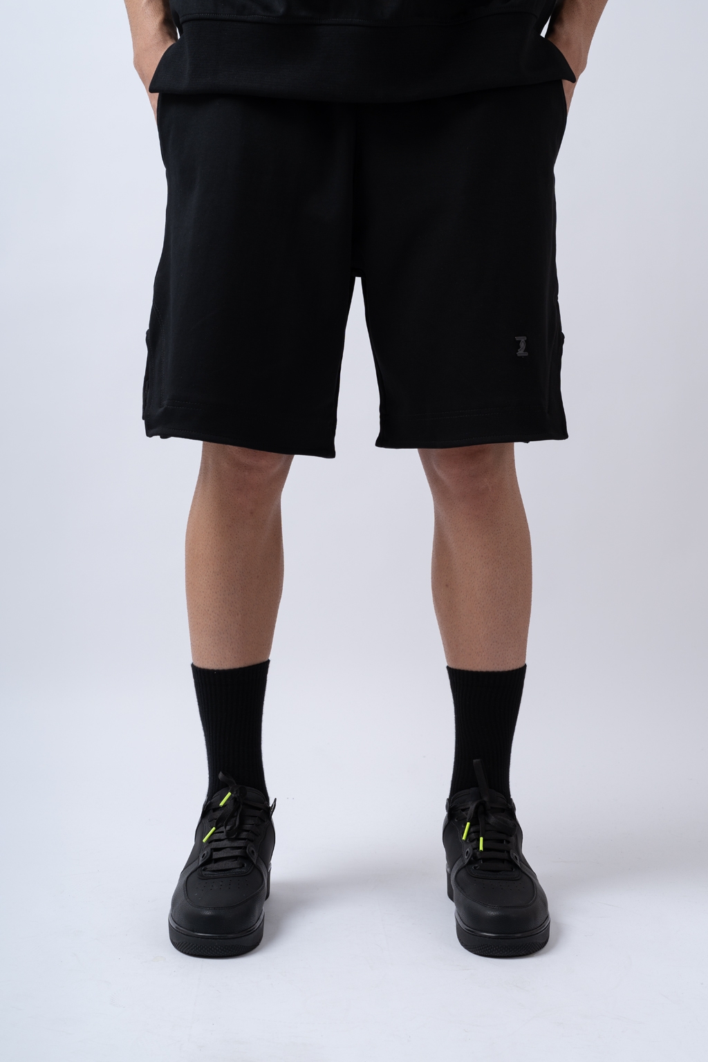 SPACE BLACK 1