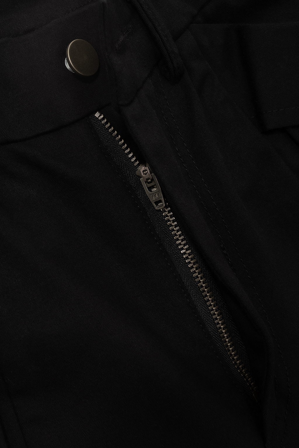 yoda black  1