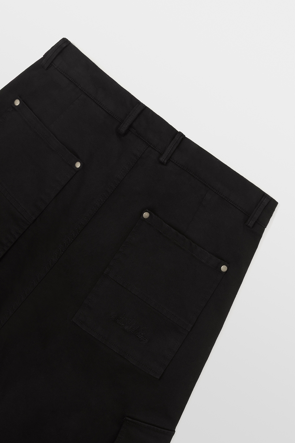 bomber black 1