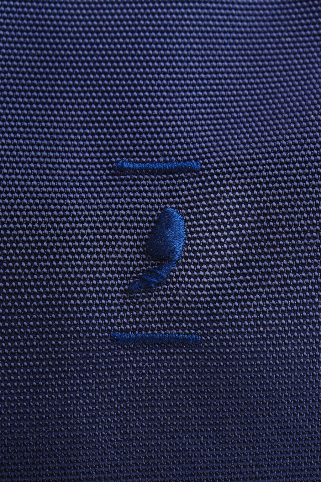 um 4