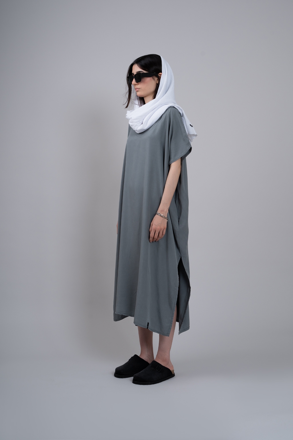 gray 2