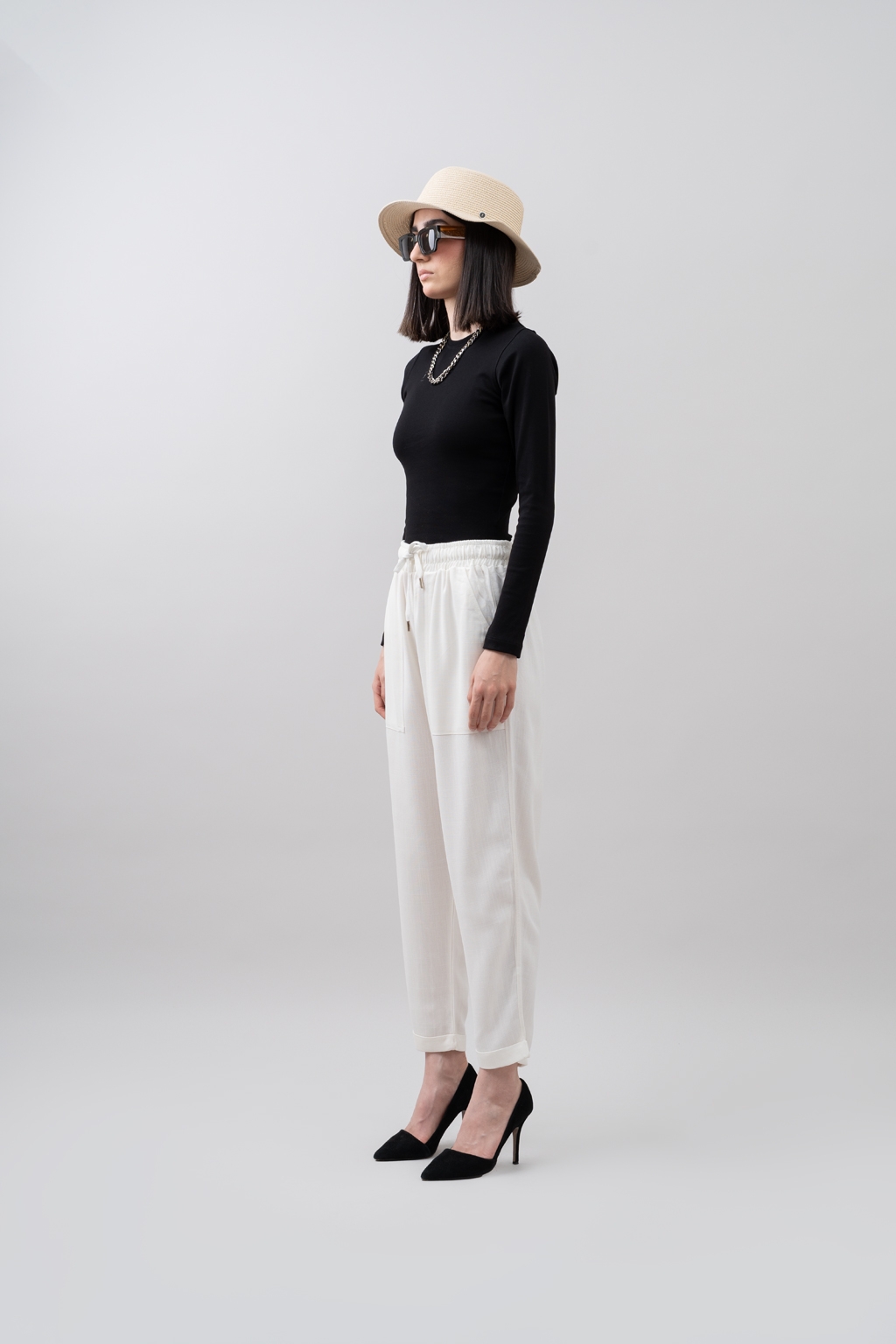white 4