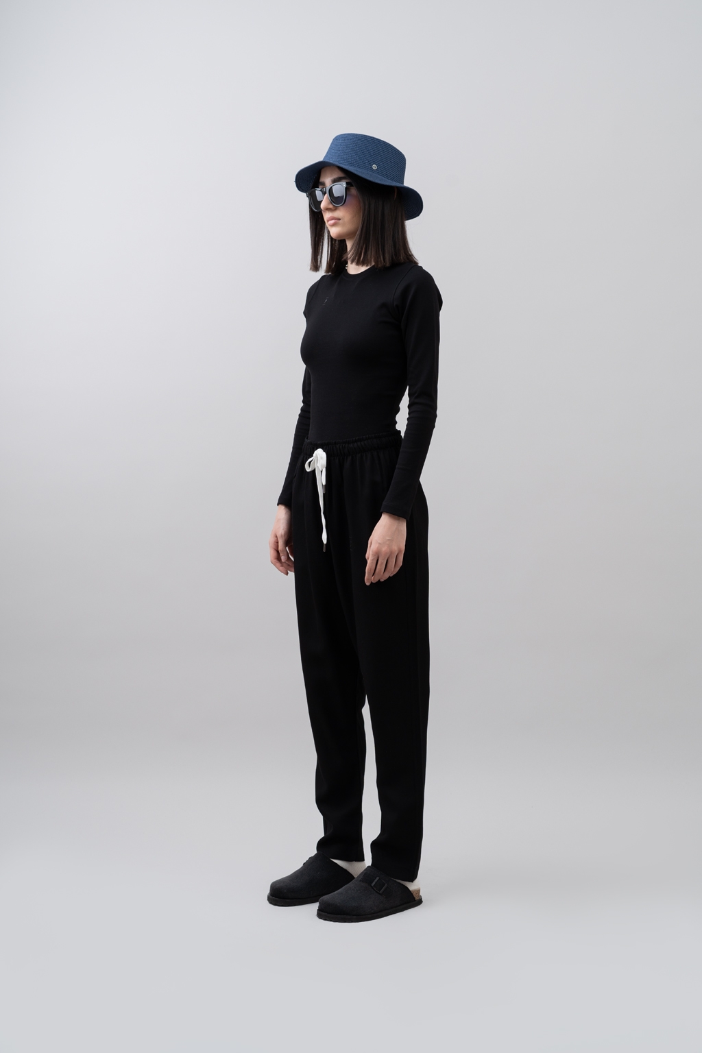 black 4