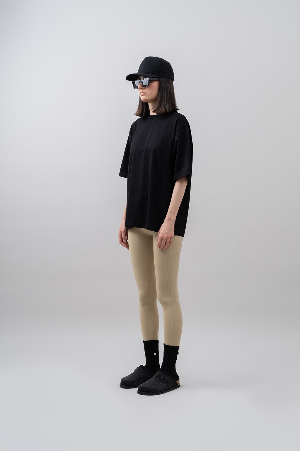 leg LILIUM cream 2