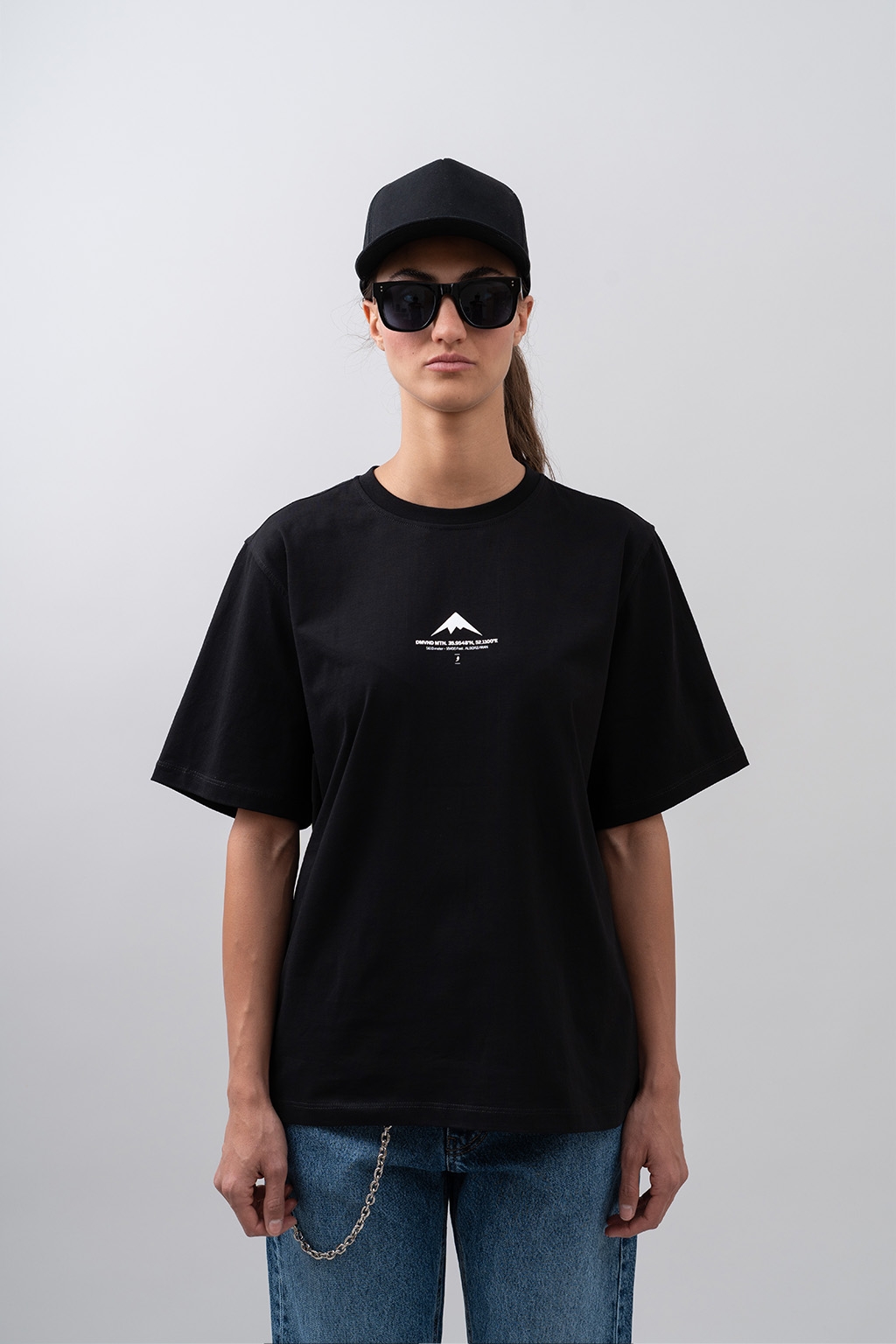 damavand black 2