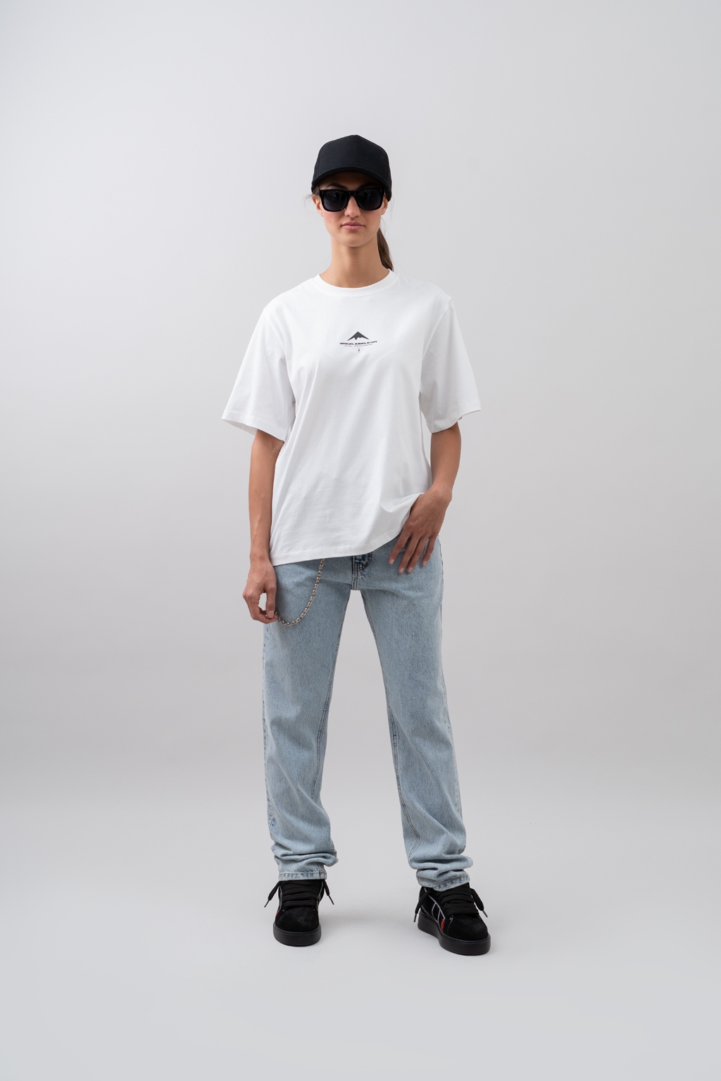 t-shirt DAMAVAND white 8
