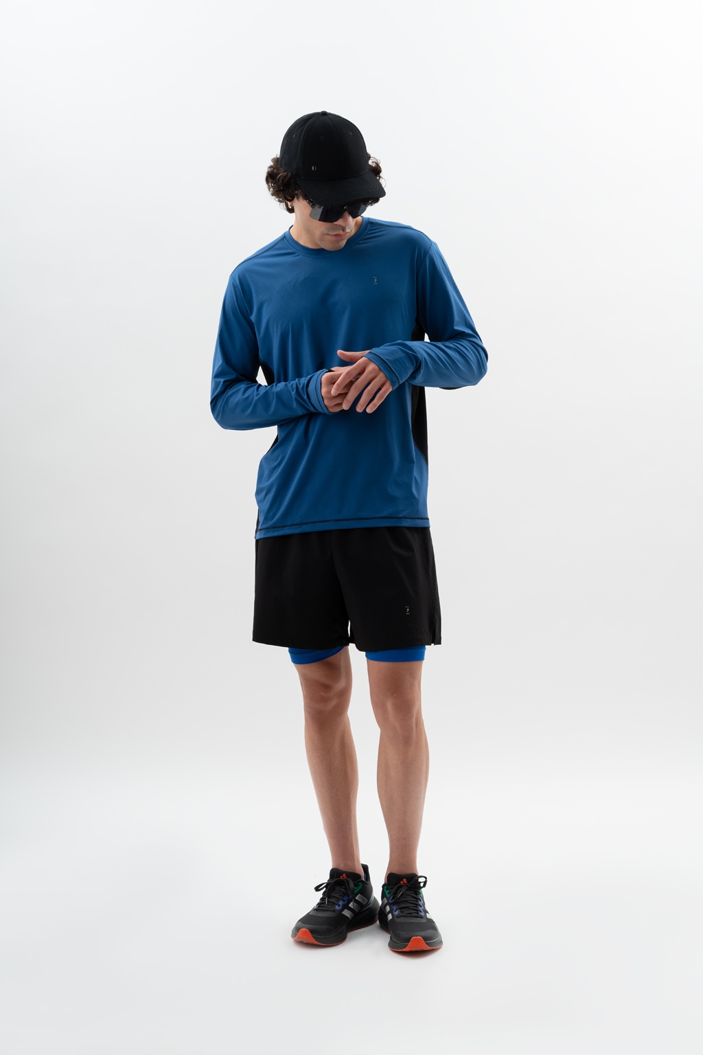 ATHLETE black 5
