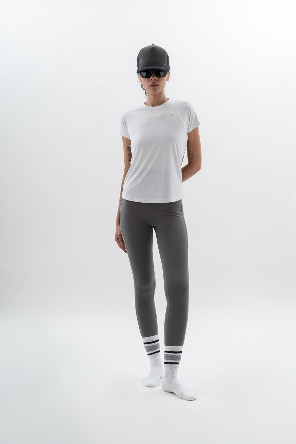white 5