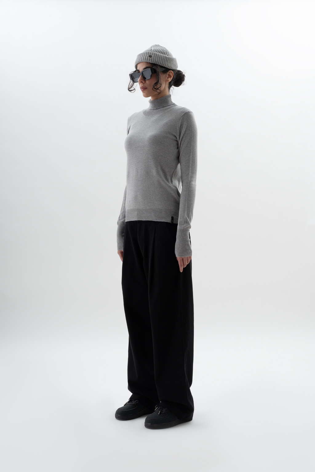 turtleneck grey 4