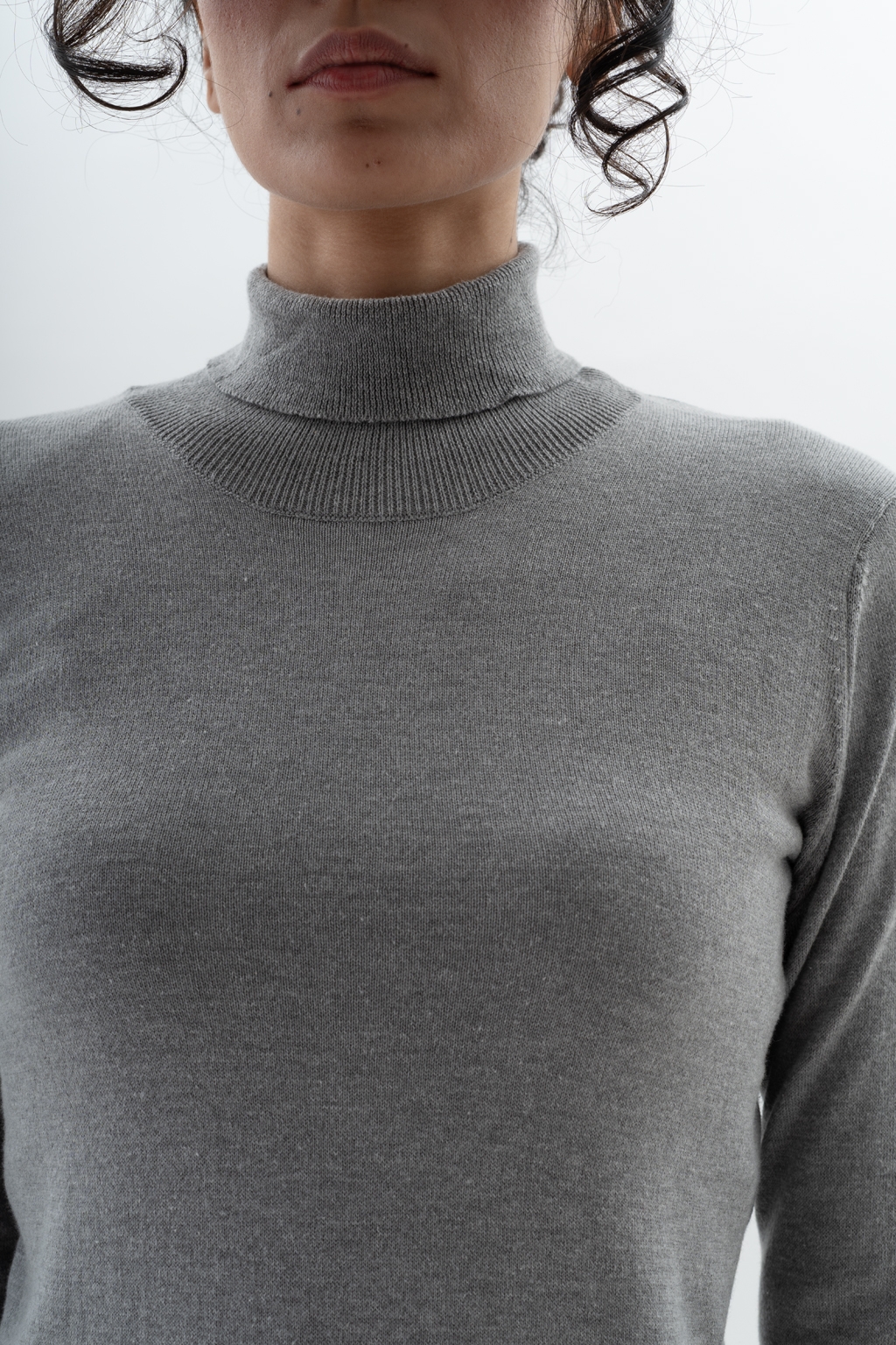 turtleneck grey 6