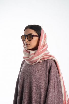شال نخی قرمز